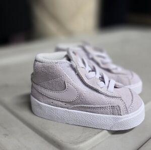 Nike Baby LAVENDER Blazers 4c/4t